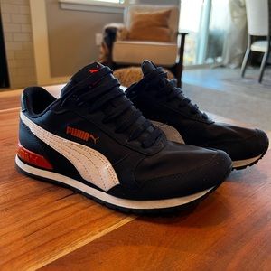 Puma sneakers